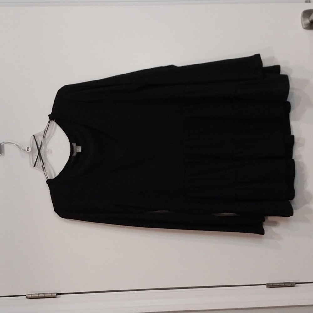 956 Falls Creek black v-neck long sleeve baby doll sweater nwot